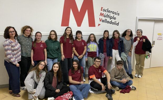 Voluntariado Vedruna: visita a la asociación de Esclerosis múltiple